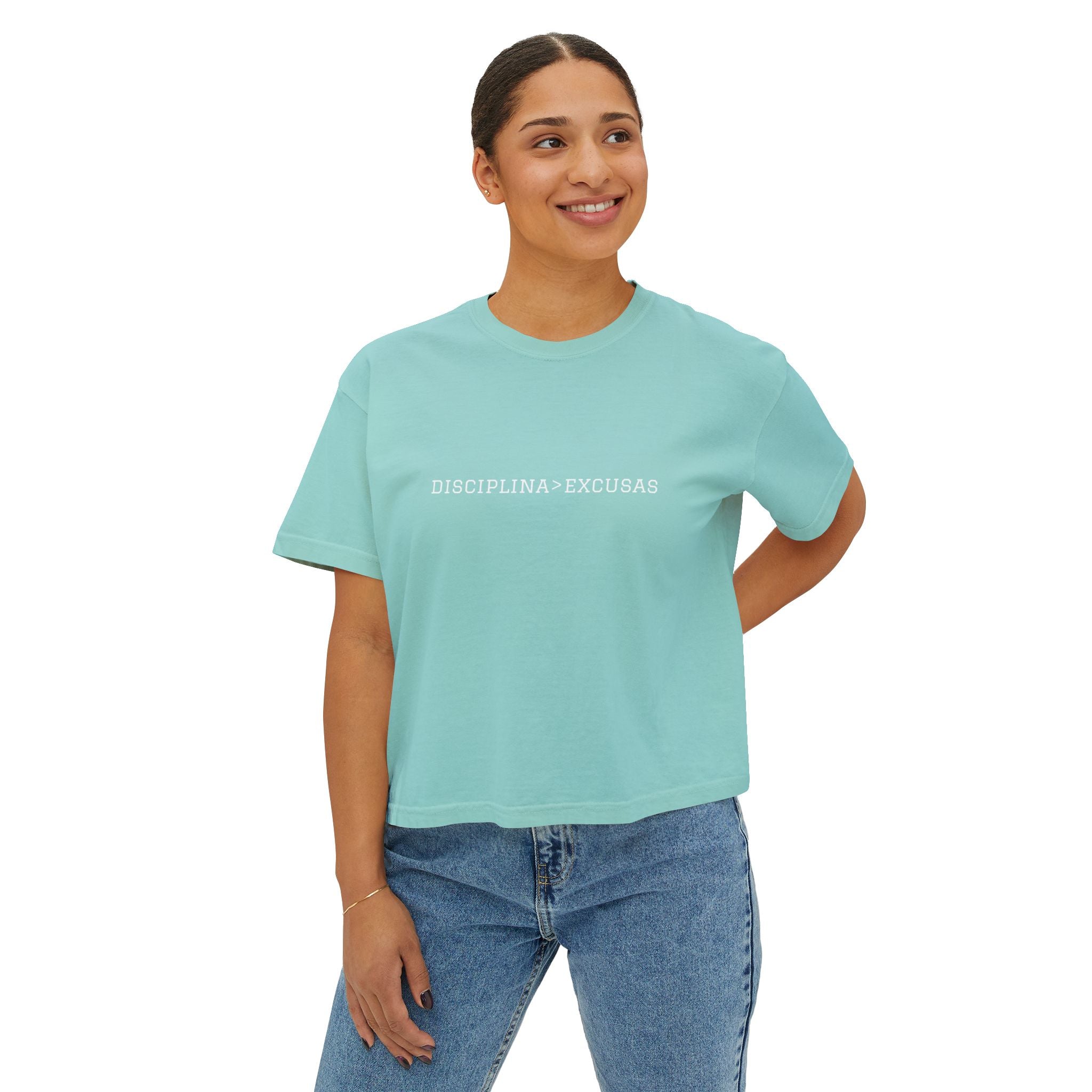 Disciplina > Excusas Boxy Tee — Minimal Spanish Motivational Crop Top